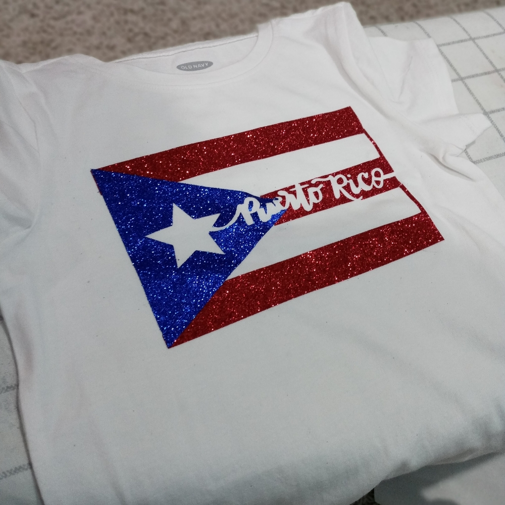 Custom apparel - Picture 12 of 16